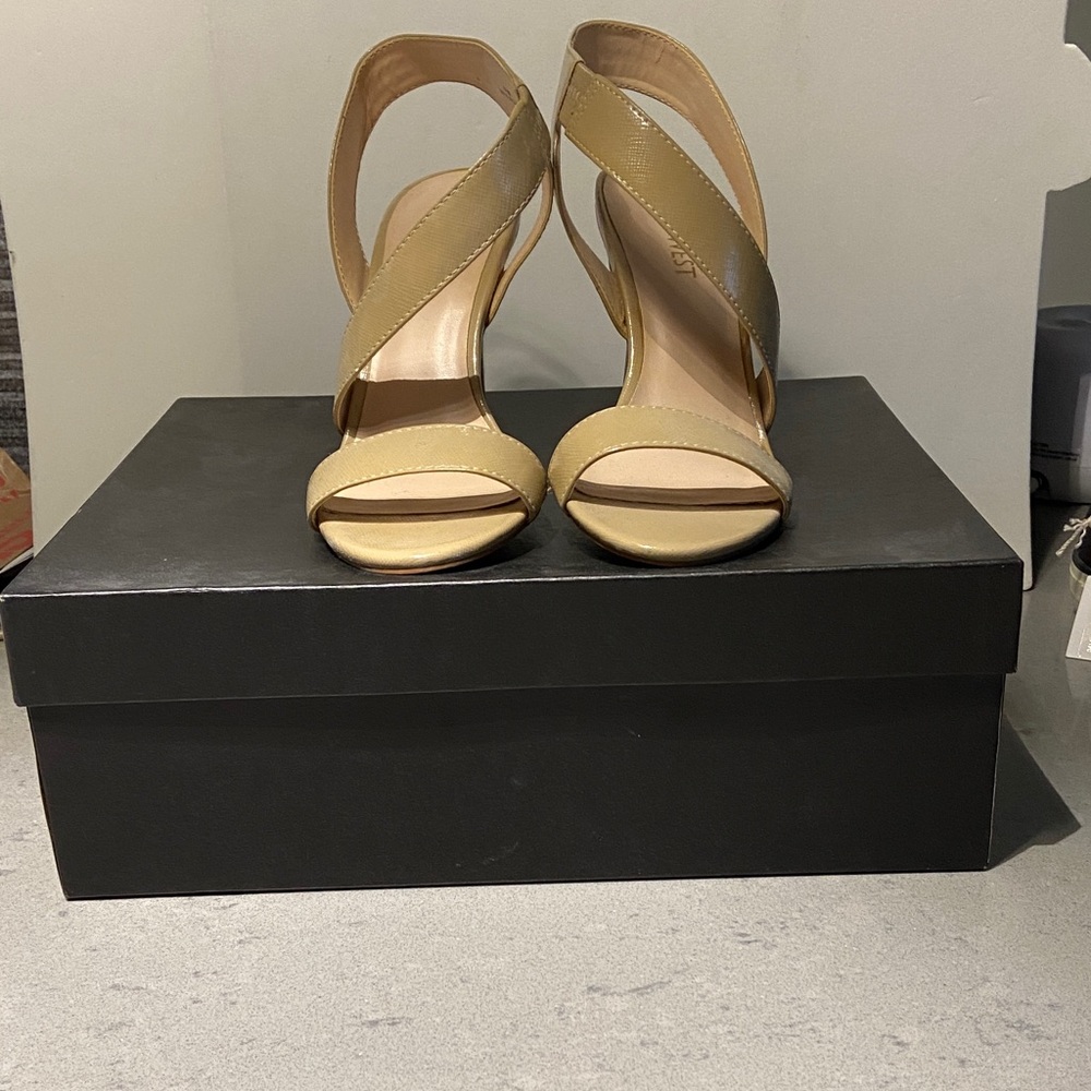 Nine West Tan Strappy Heels